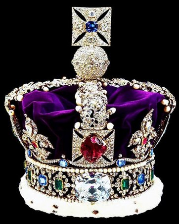 First prize I'm gettin' after I enter Heaven is a crown like this. Imagine wearing that all the time. Although, I'll probably need to get one with an attached chinstrap so it doesn't fall off while I'm flying around